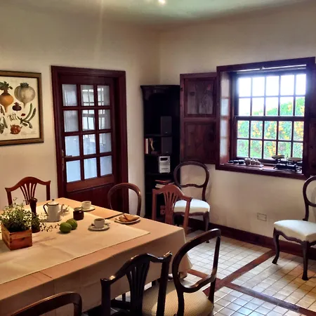 Couette-café Geranios 3*