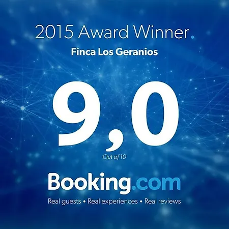 Bed and breakfast Geranios 3*