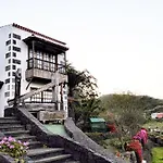 Couette-café Geranios 3*
